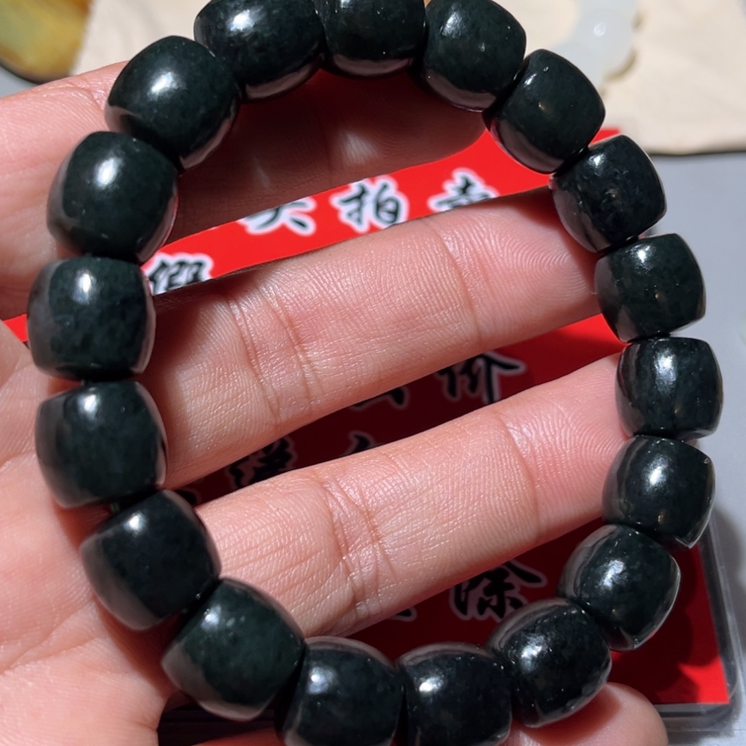 和田玉（子料）未镶嵌挂件