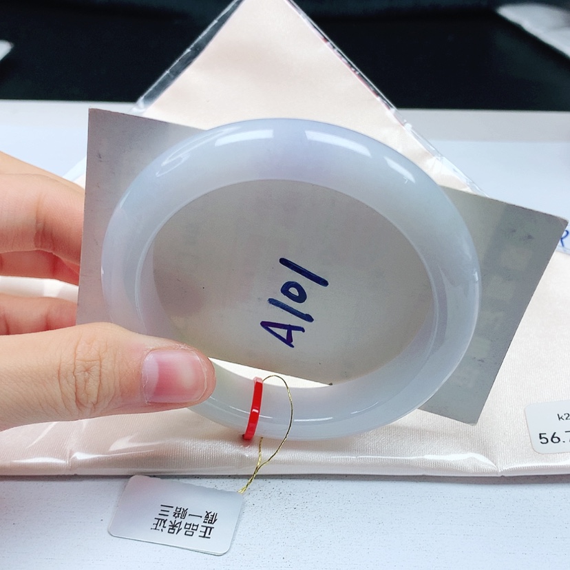 【闪购商品】翡翠手镯未镶嵌天然缅甸a货手镯56+