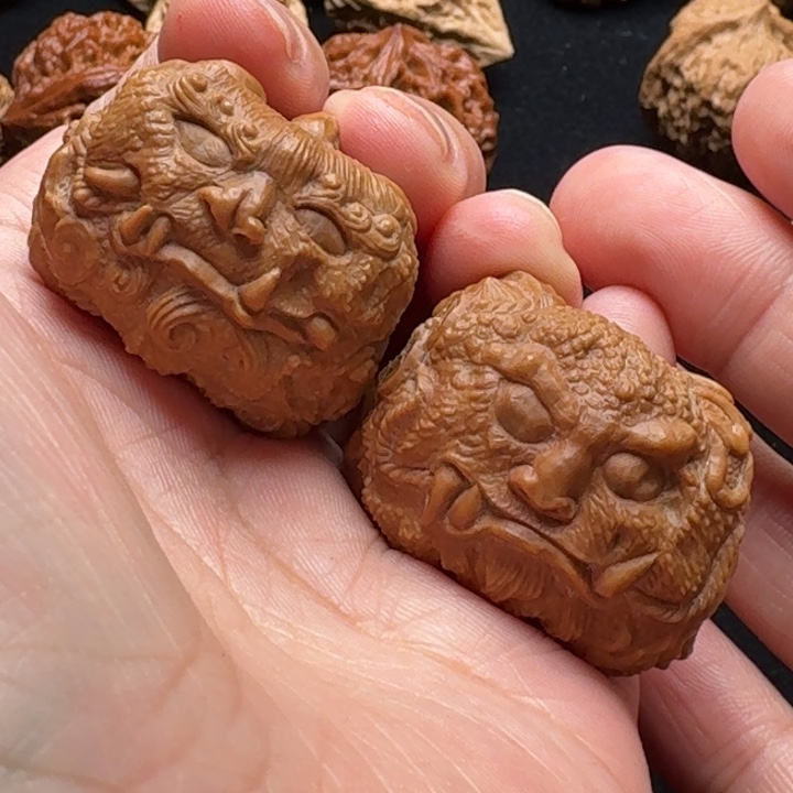 吊坠文玩核桃吞金兽