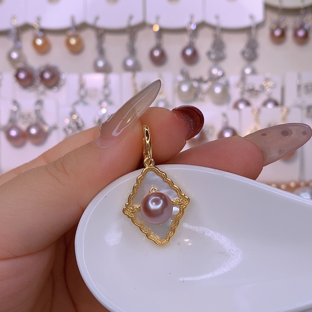 淡水珍珠颈饰未镶嵌