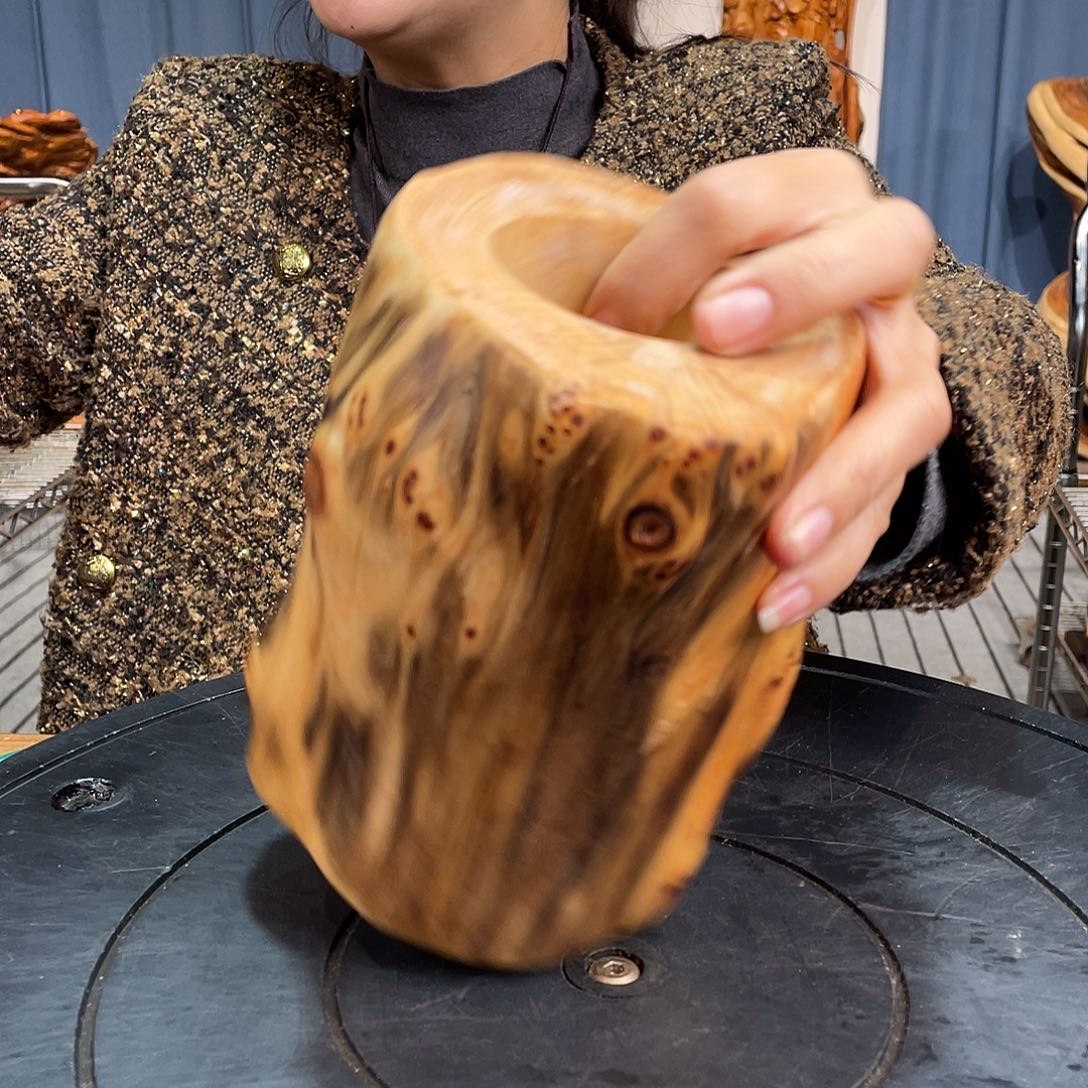 柏木（崖柏） 笔筒