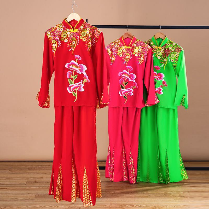 新款秧歌服装演出服古典舞中老年民族扇子舞舞蹈飘逸腰鼓广场套装