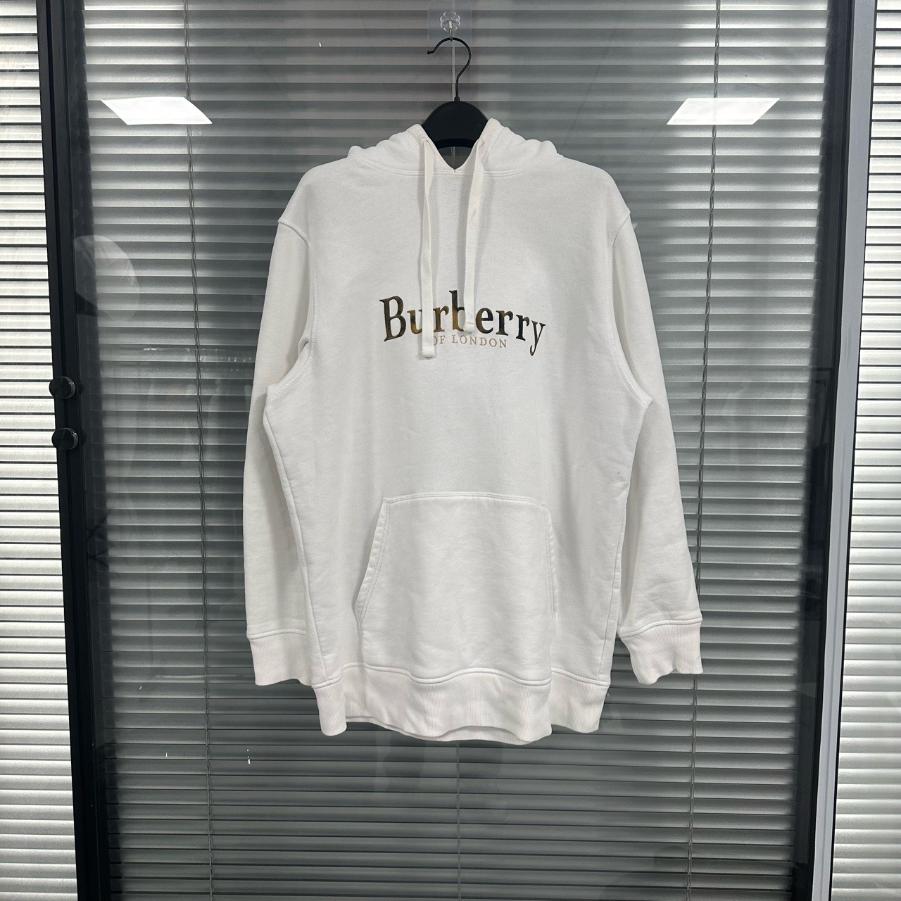 全新未使用 BURBERRY/博柏利 /50码/白色刺绣LOGO卫衣