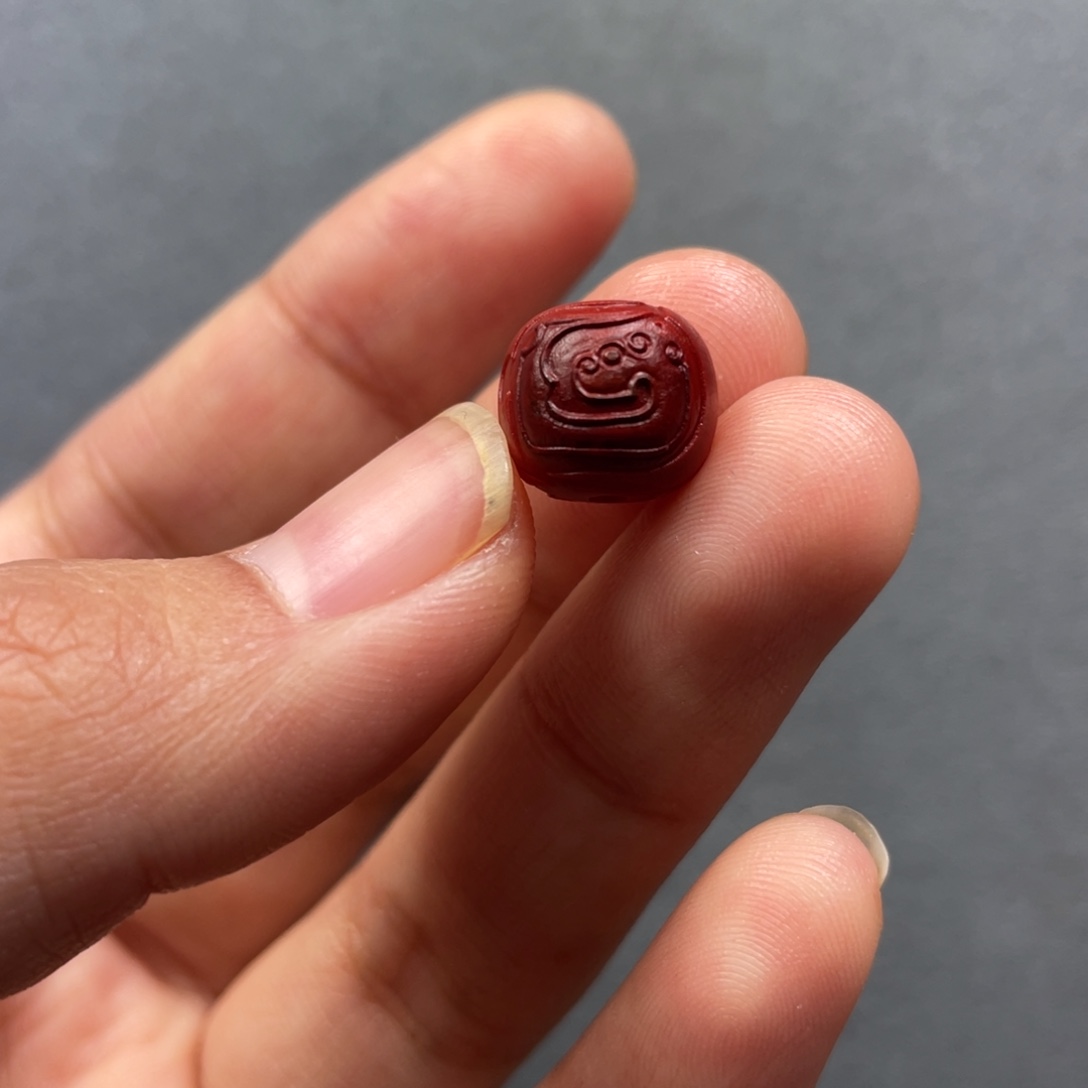 南红玛瑙未镶嵌配饰10.7mm
