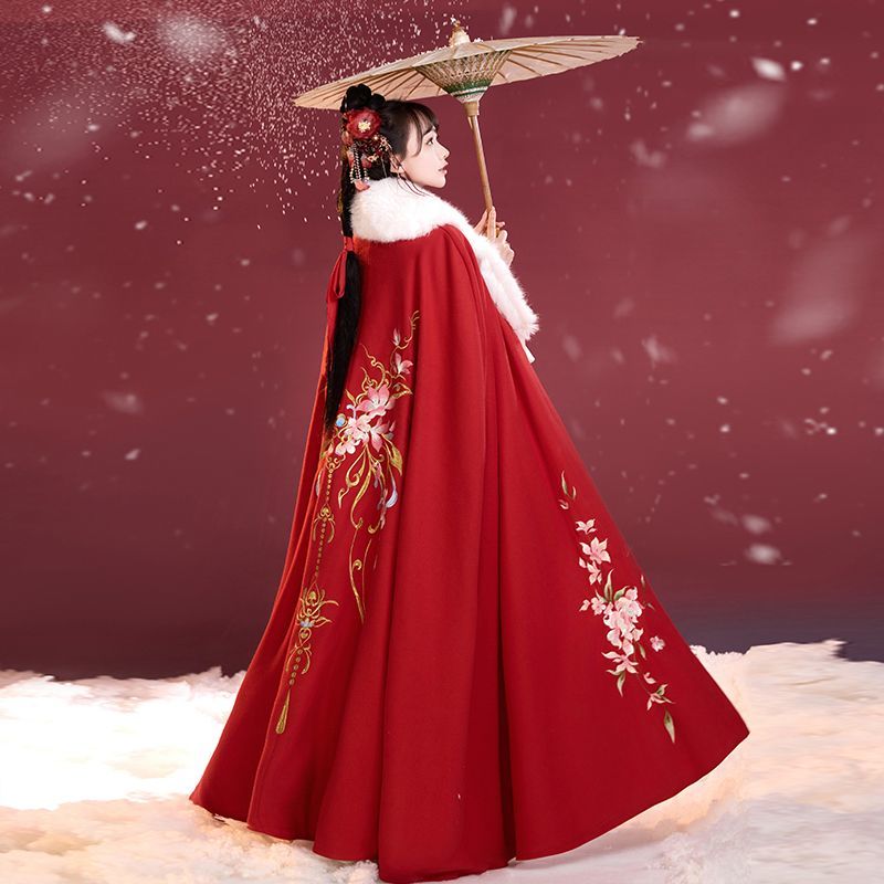 岱棠【飞羽花神】原创汉服披风斗篷大毛领中国风刺绣加绒加厚女款