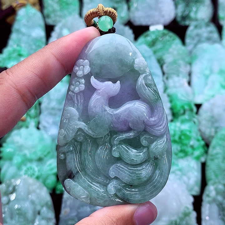 吊坠(不含链)未镶嵌翡翠