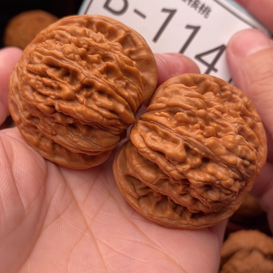 文玩核桃把件汉高楼41