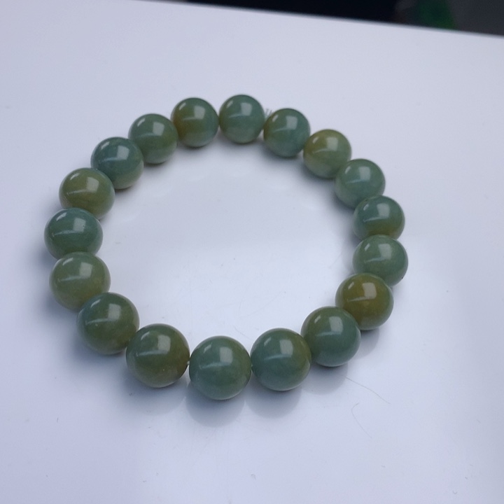 翡翠手串未镶嵌11mm！