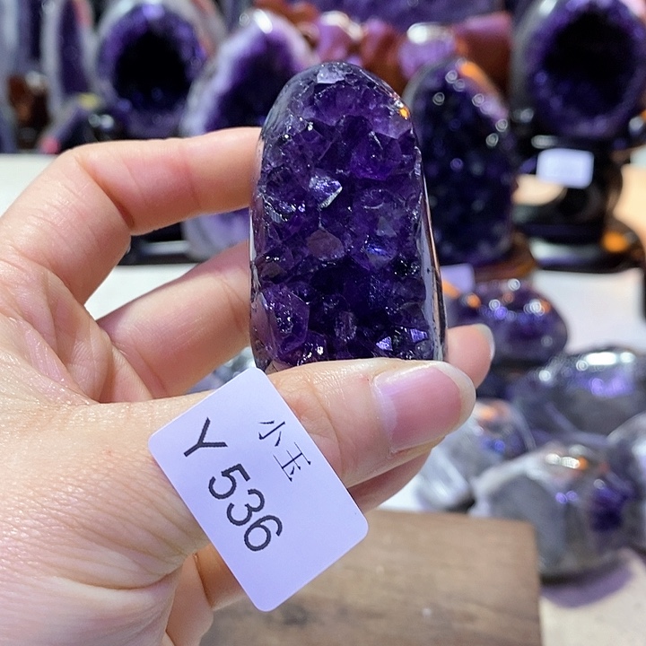 水晶摆件未镶嵌摆件