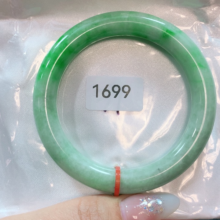 翡翠手镯未镶嵌果*天然翡翠手镯56