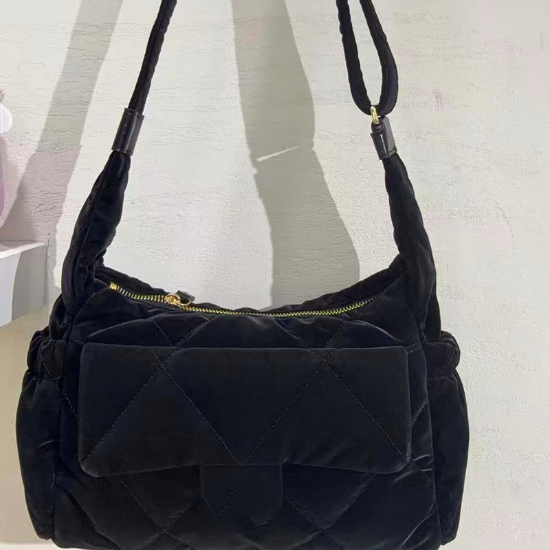 YUSHA/高档黑色丝绒猫耳喵喵包-圈扣滑雪款-9731