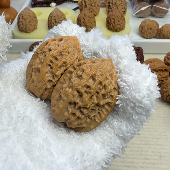 文玩核桃把件沈鸡