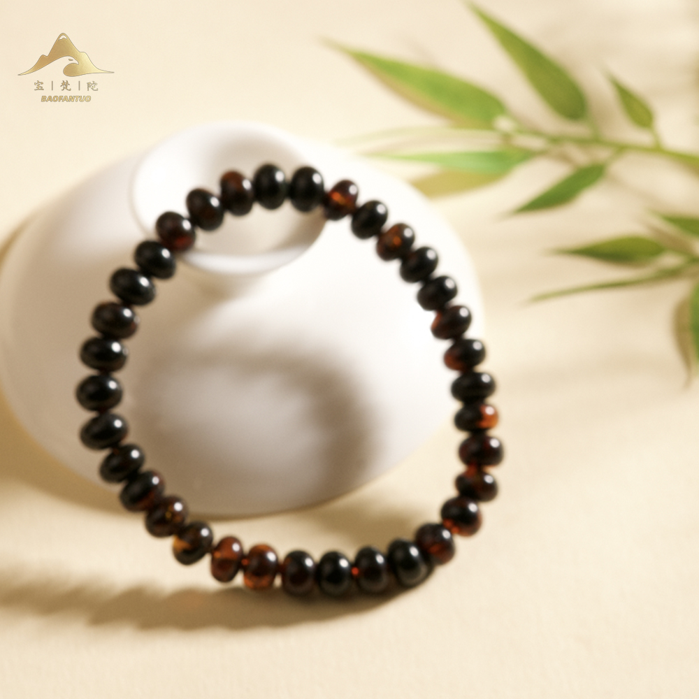 宝梵陀矿珀手串 9391  kr