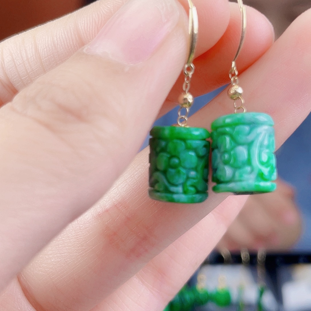 翡翠18K金镶嵌耳饰