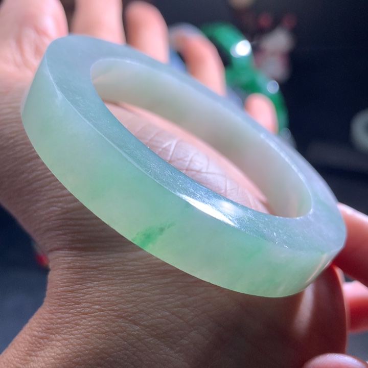 定制翡翠手镯未镶嵌