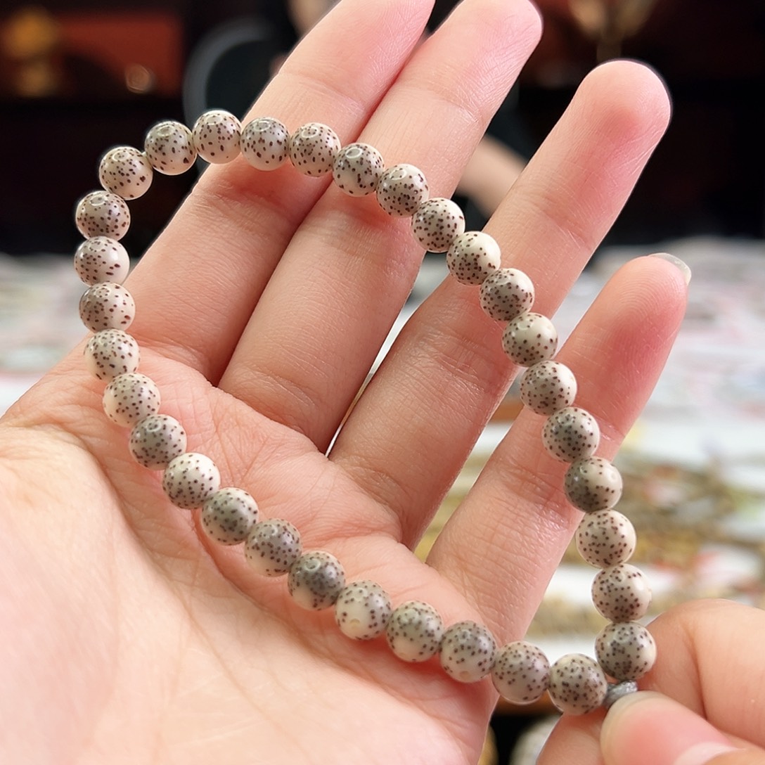 星月菩提手串Fqh7mm小龙蛋 玉化料 细小星 大留白