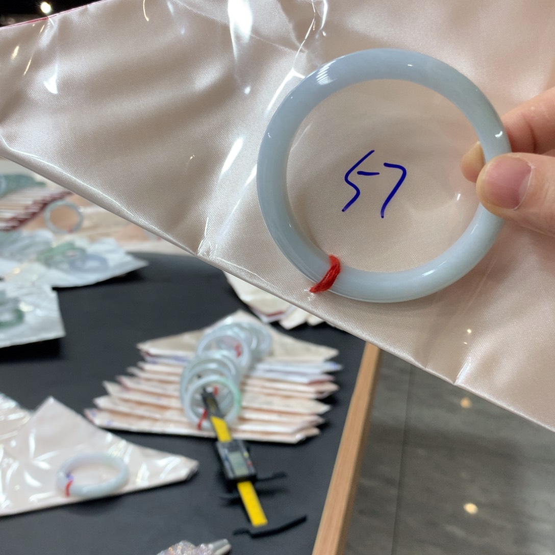 翡翠未镶嵌挂件翡翠