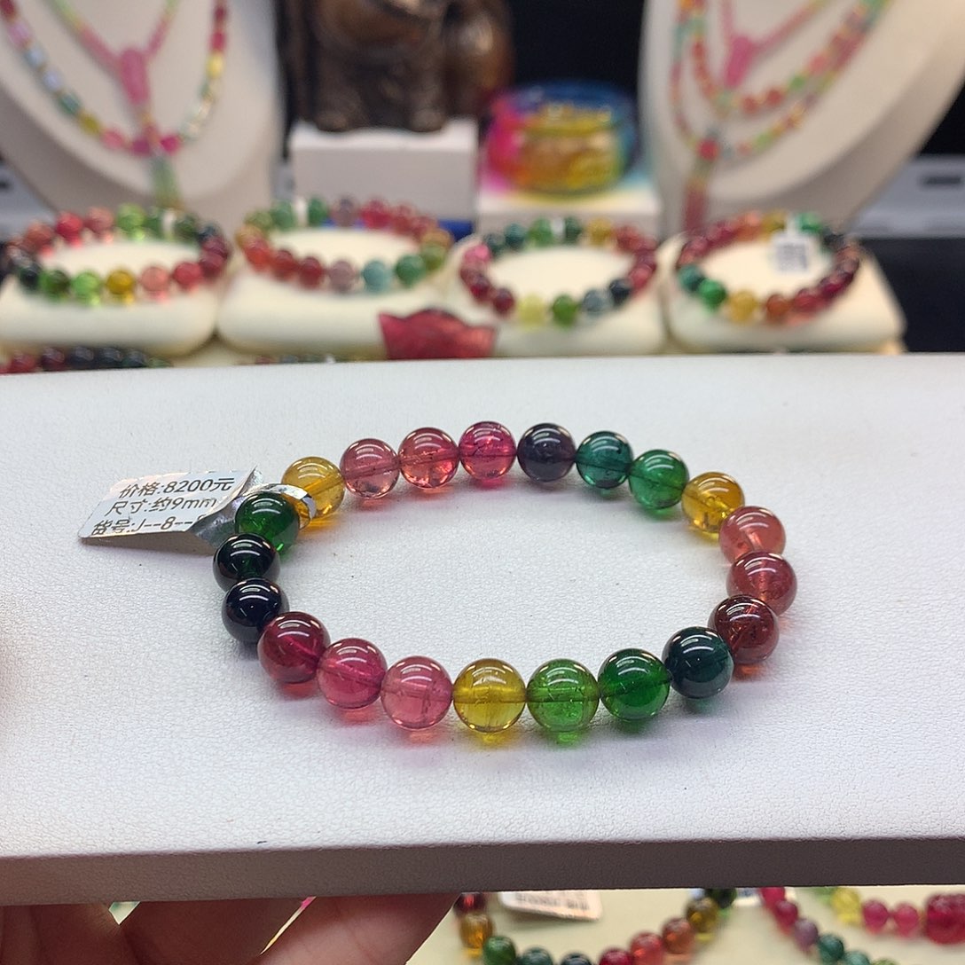 未镶嵌碧玺手链9.2/老矿彩虹。