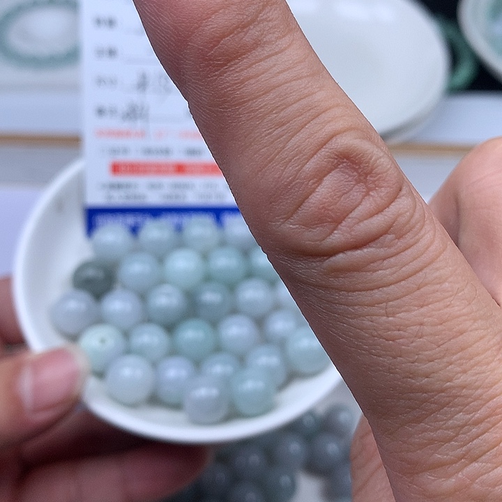 柳***子翡翠散珠翡翠30颗卡13