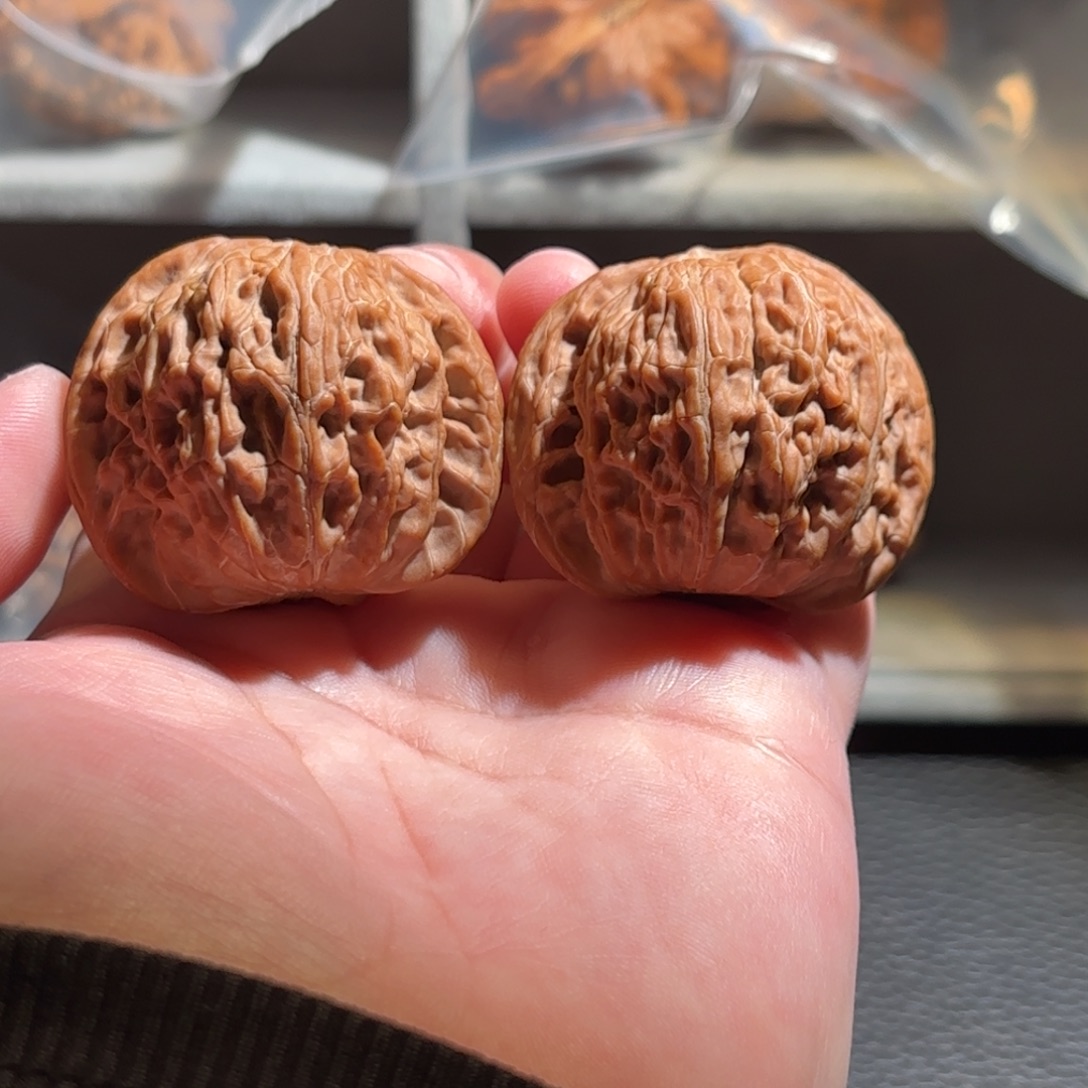 杨***装把件文玩核桃41 全品磨盘