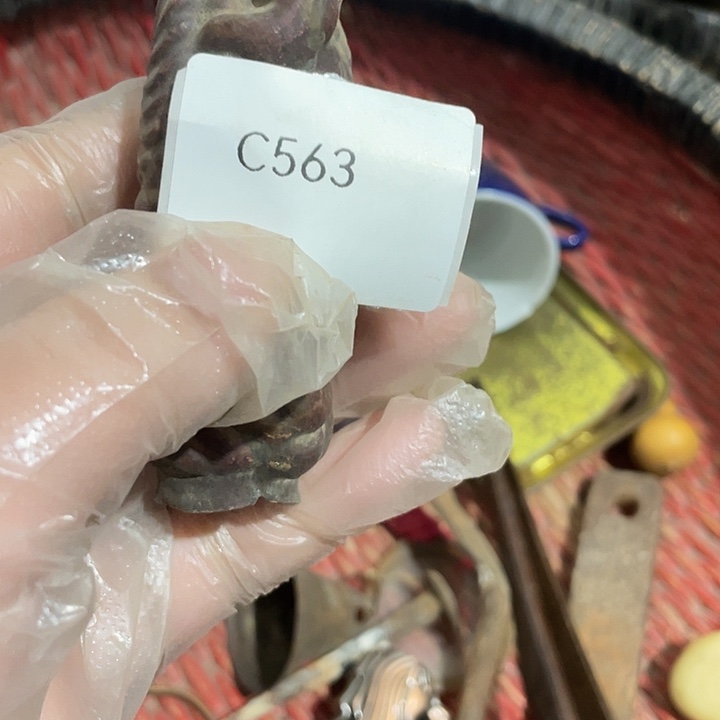 爱***松瓷片c563号工艺品