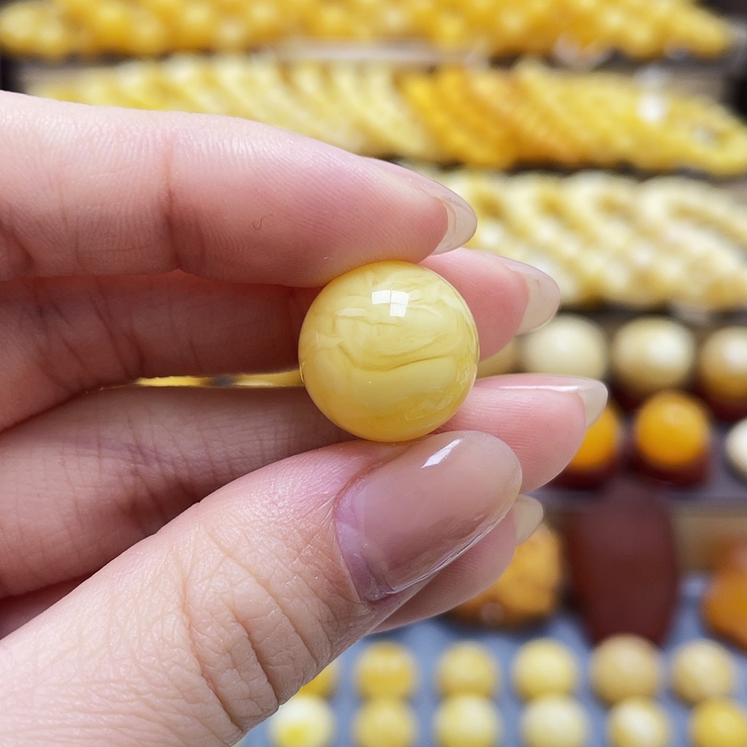 琥珀裸石未镶嵌蜜蜡圆珠15.6mm
