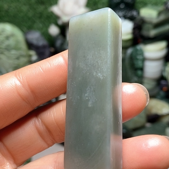 未镶嵌和田玉（糖玉）珠宝半成品