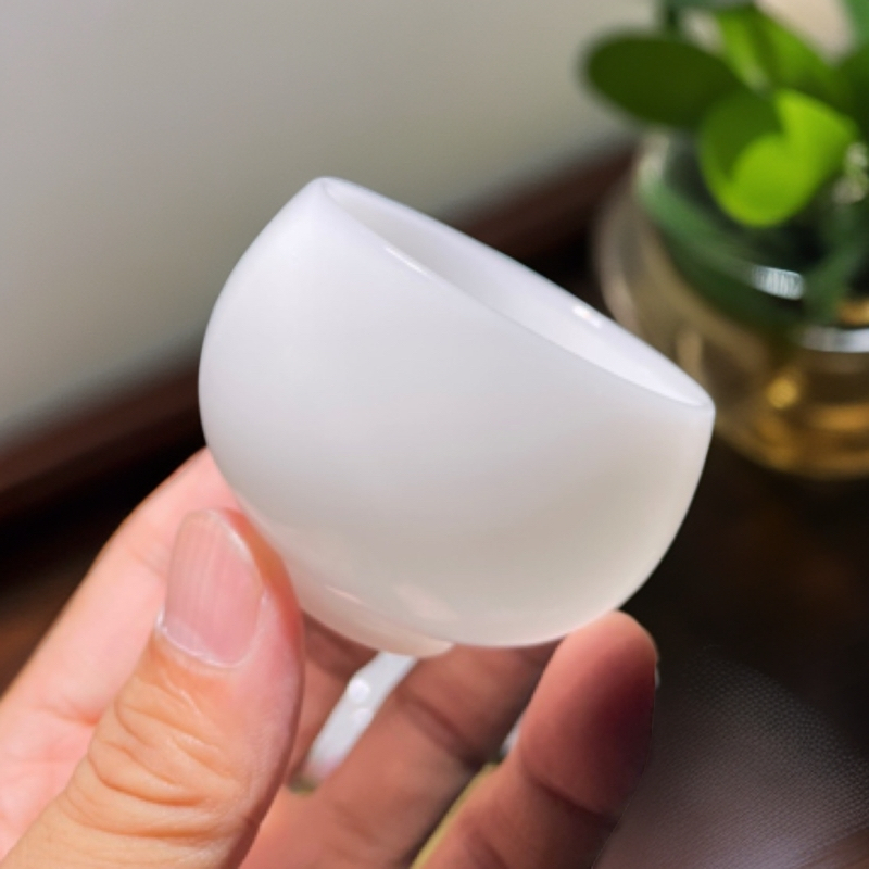 德艺 L504冰种璞玉瓷手拉胚禅定杯约60ml手工白瓷纯白高档罗汉杯