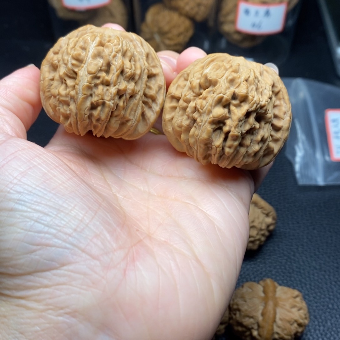 文玩核桃把件四座楼
