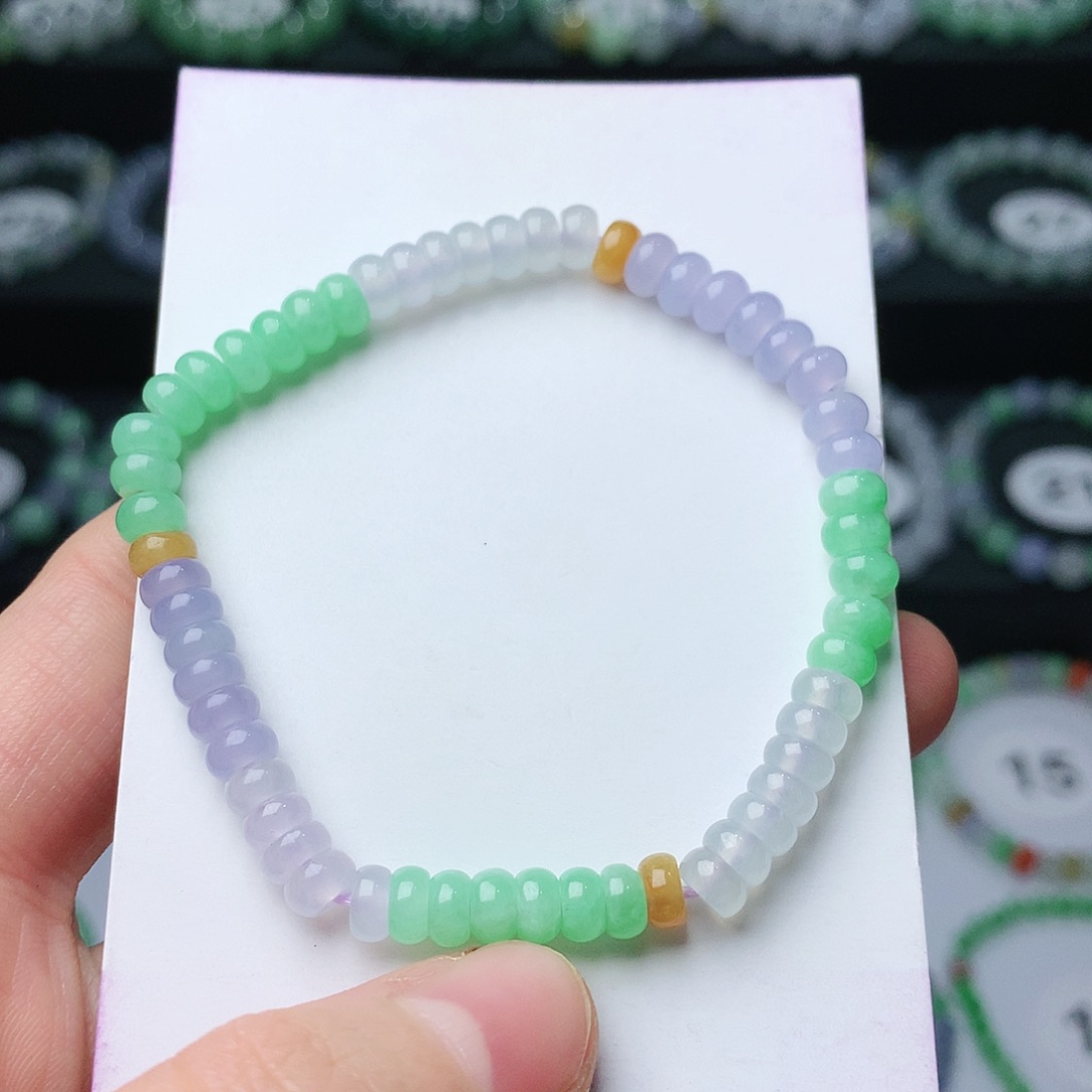 翡翠手链未镶嵌翡翠