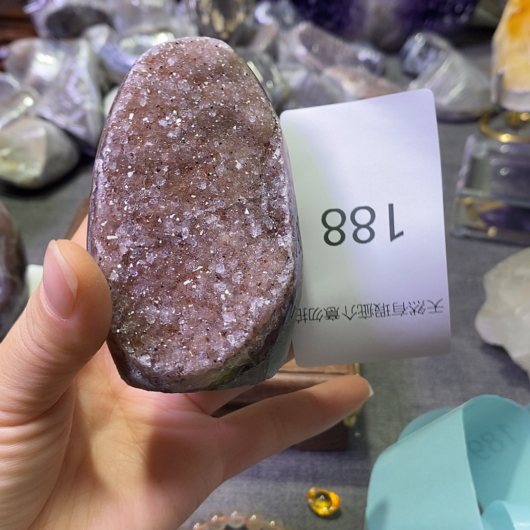 紫晶未镶嵌珠宝半成品