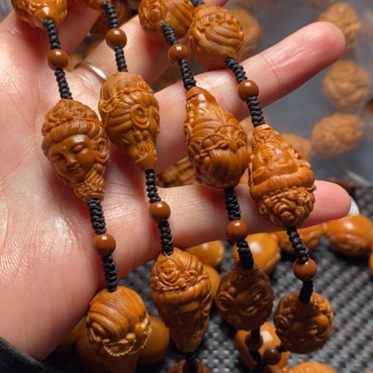 橄榄核吊坠观音脖挂