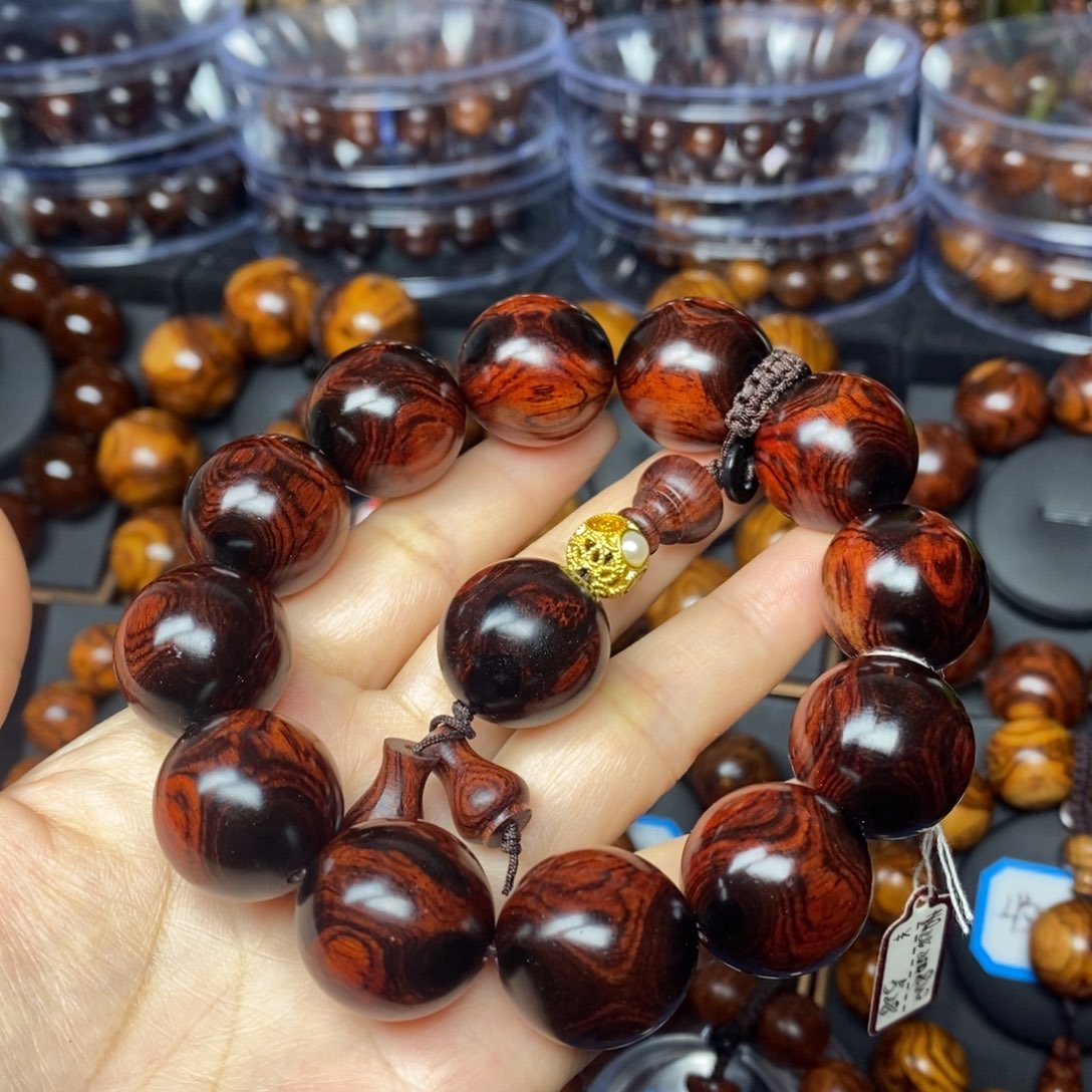 老挝花梨2.0熊猫对眼