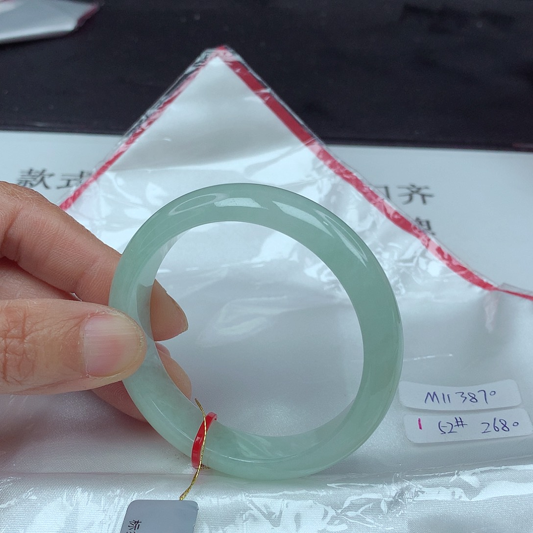 翡翠手镯未镶嵌52圈3870