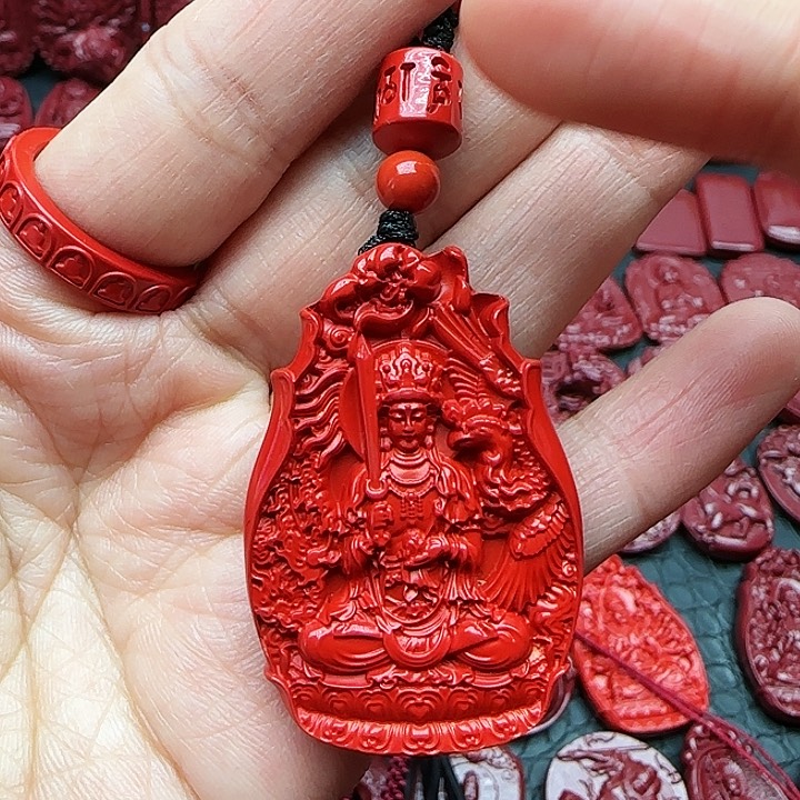 查罗石颈饰合金高含量红砂虚空藏