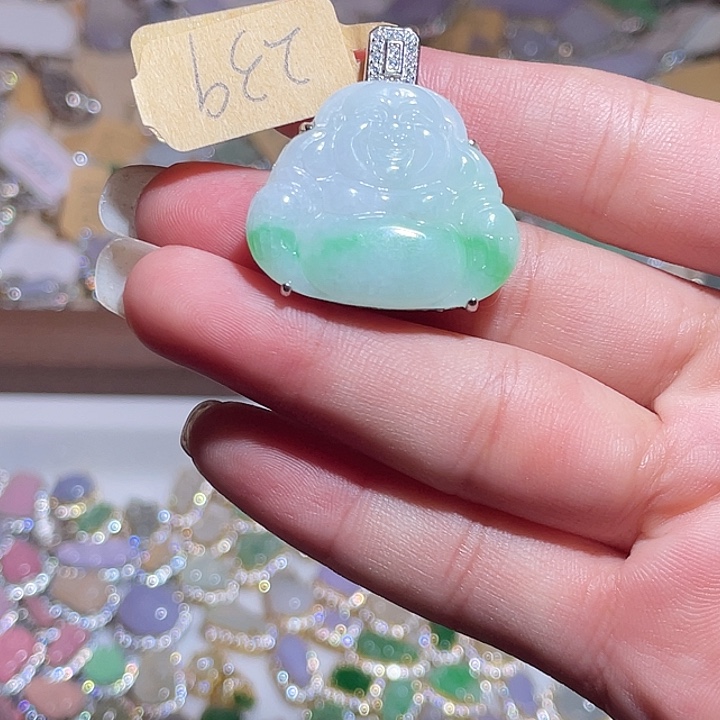 翡翠银S925镶嵌颈饰翡翠