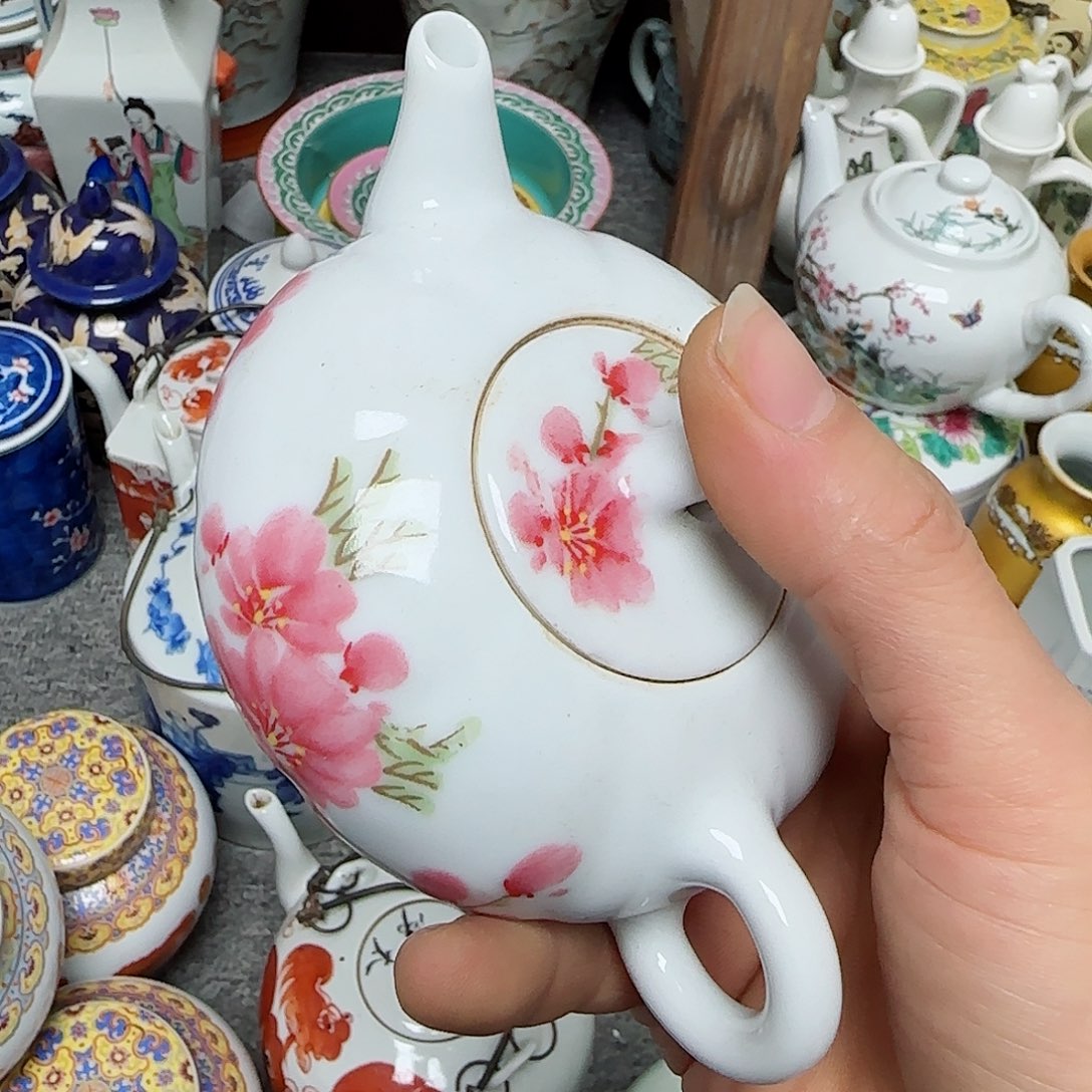 摆件瓷器的工艺技术水平