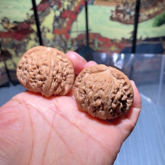 文玩核桃吊坠41闷白