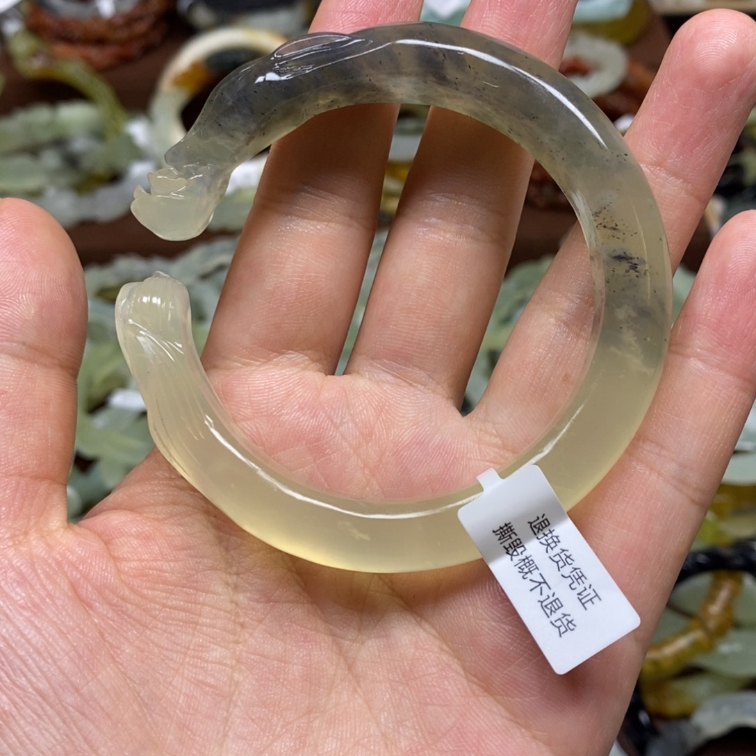 未镶嵌蛇纹石玉手镯