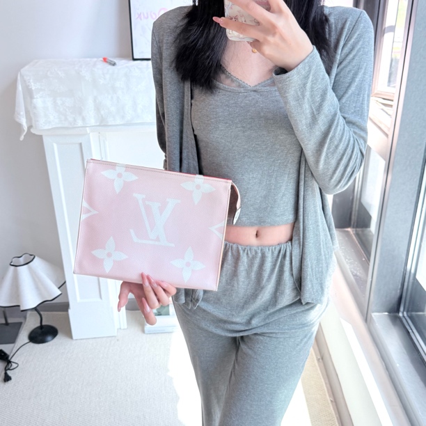 95新 LouisVuitton/路易威登 lv粉拼红洗漱包手包纯棉