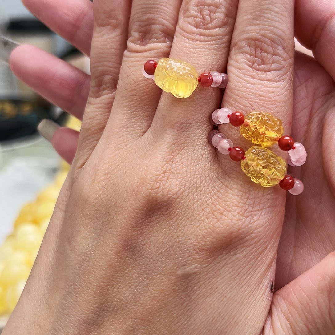 未镶嵌蜜蜡裸石貔貅戒指