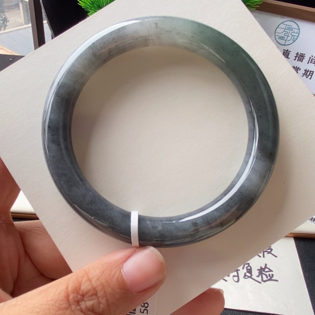 翡翠手镯未镶嵌20号57.9-9.5-9.5