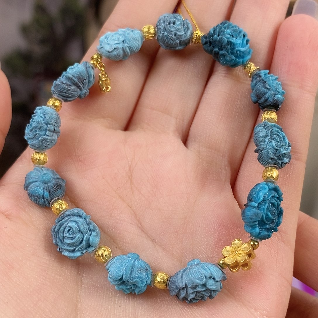 绿松石18K金镶嵌珠宝奇石