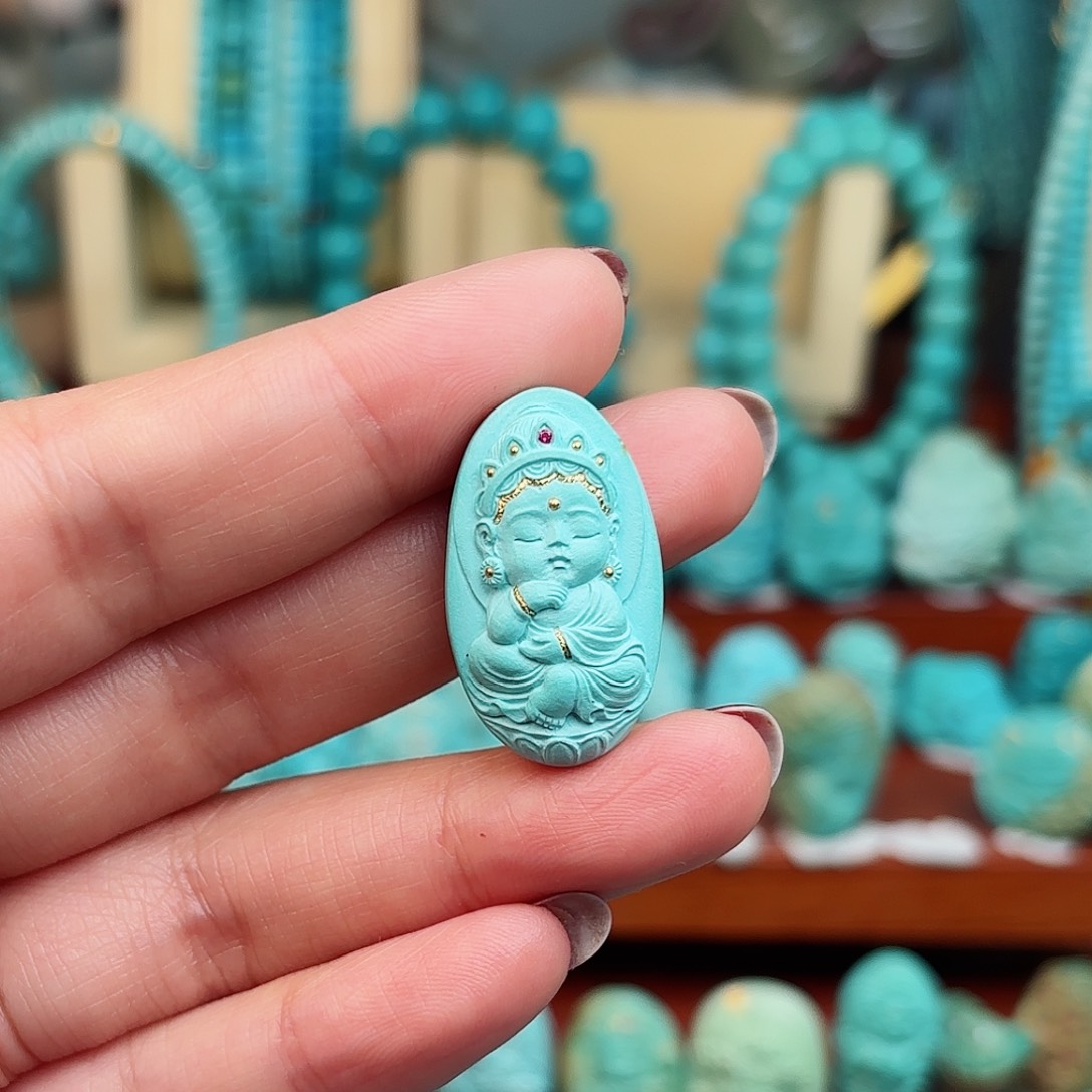 绿松石配饰未镶嵌