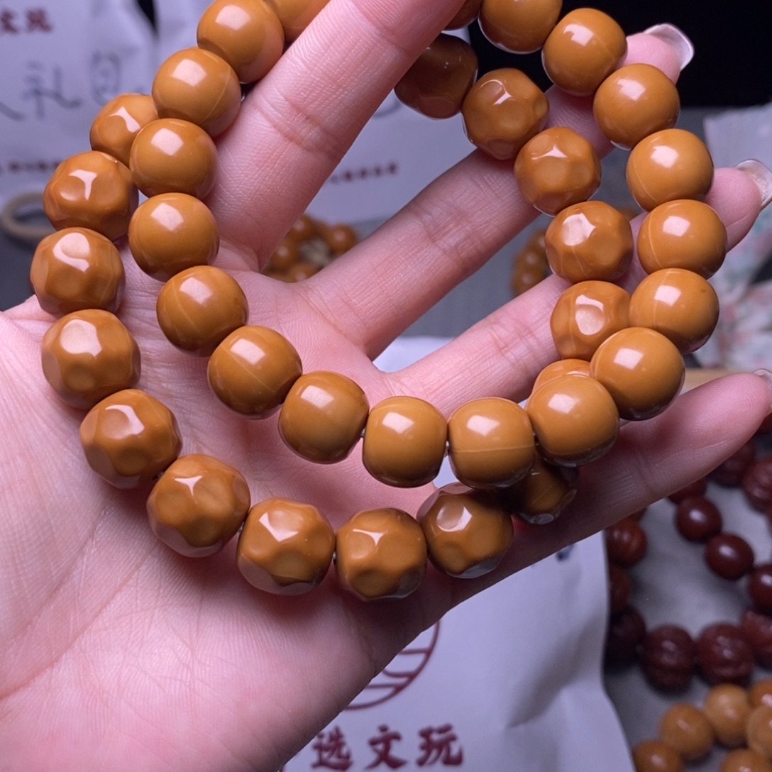 猴头核桃手串老型奶酪