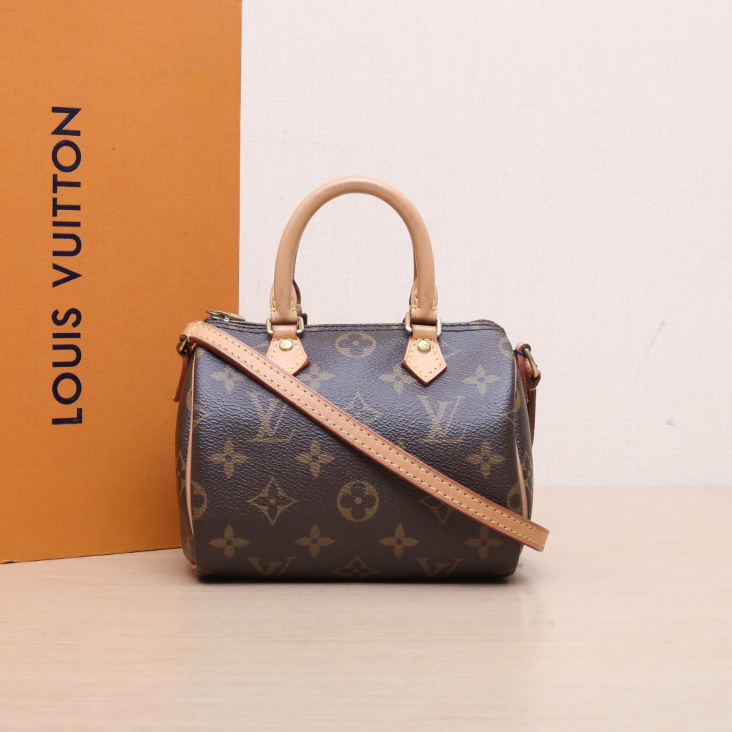 95新 LouisVuitton/路易威登 【黑黑】Speedy Nano 16 配肩带