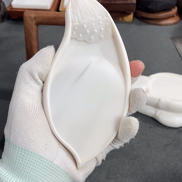 蝴****广东肇庆原石端砚