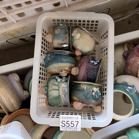 紫砂花盆557微瑕品口径5厘米左右尺寸