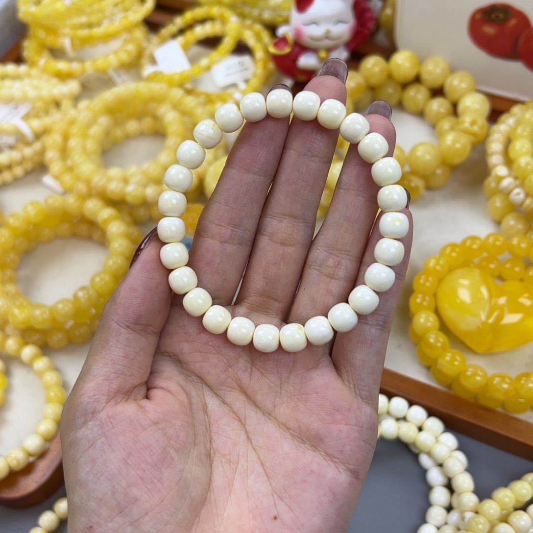 琥珀未镶嵌手链瓷白 8.0mm
