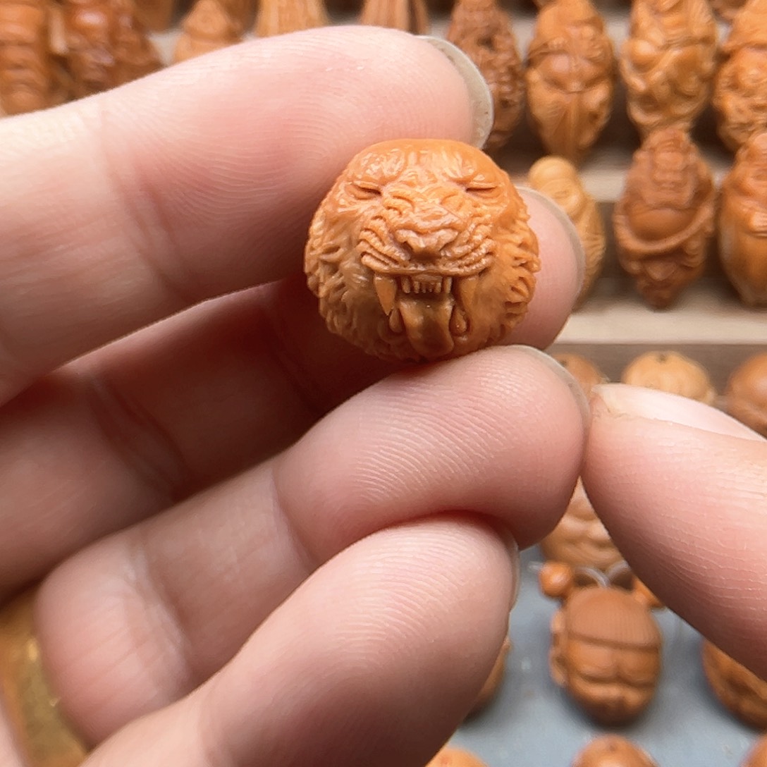 猴头核桃吊坠18老虎